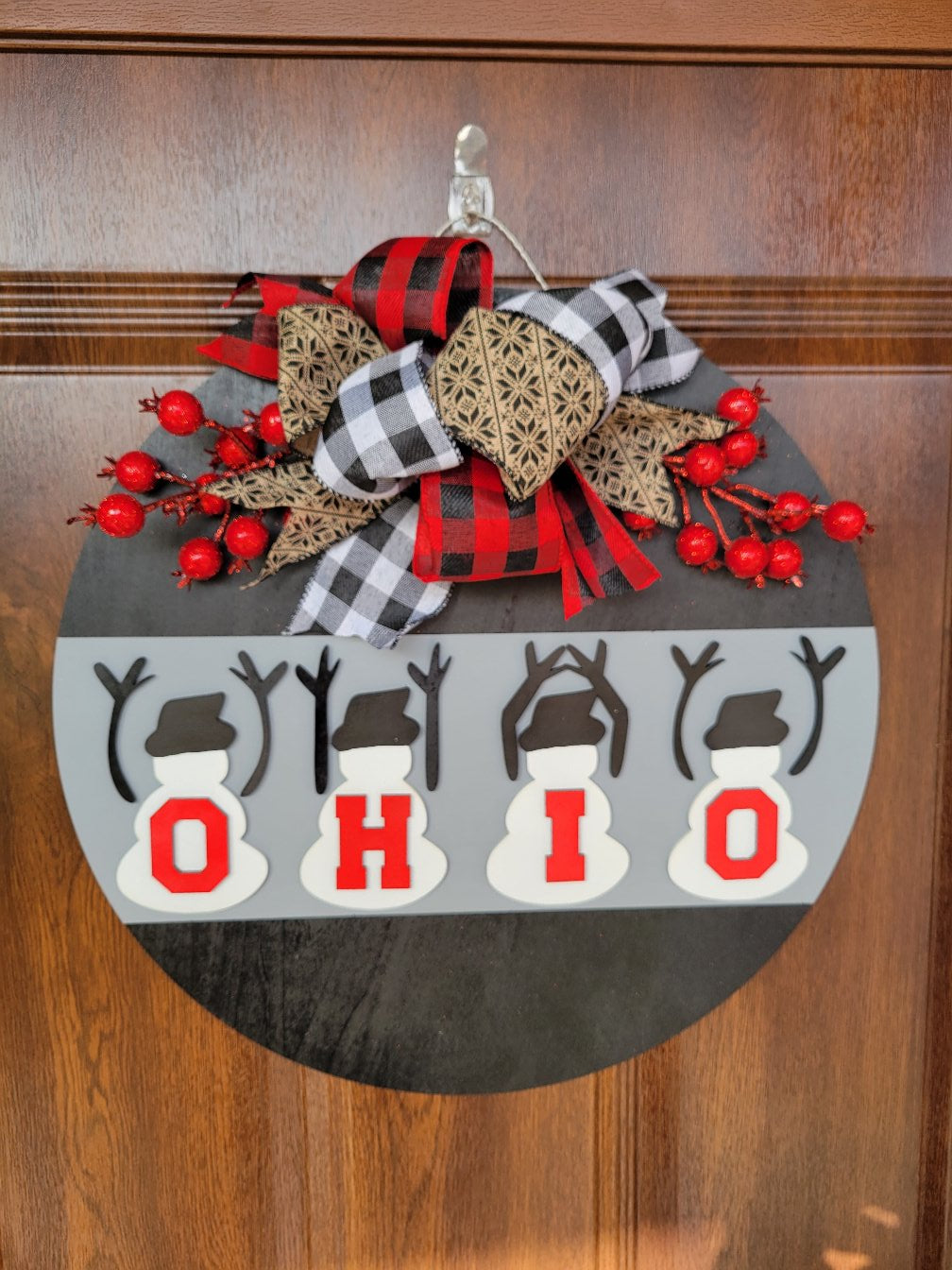 Ohio Snowmen O-H-I-O Round Door Hanger