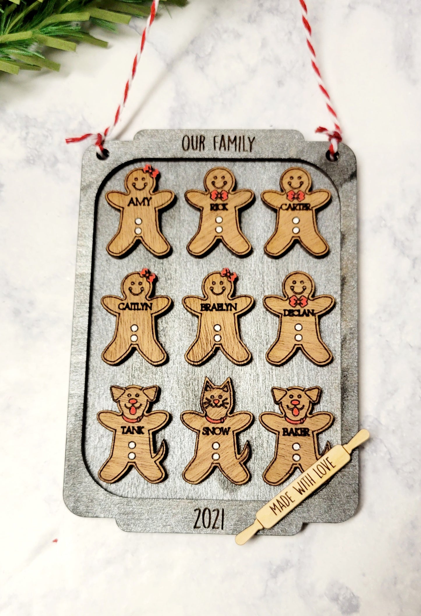 Gingerbread Family Ornament