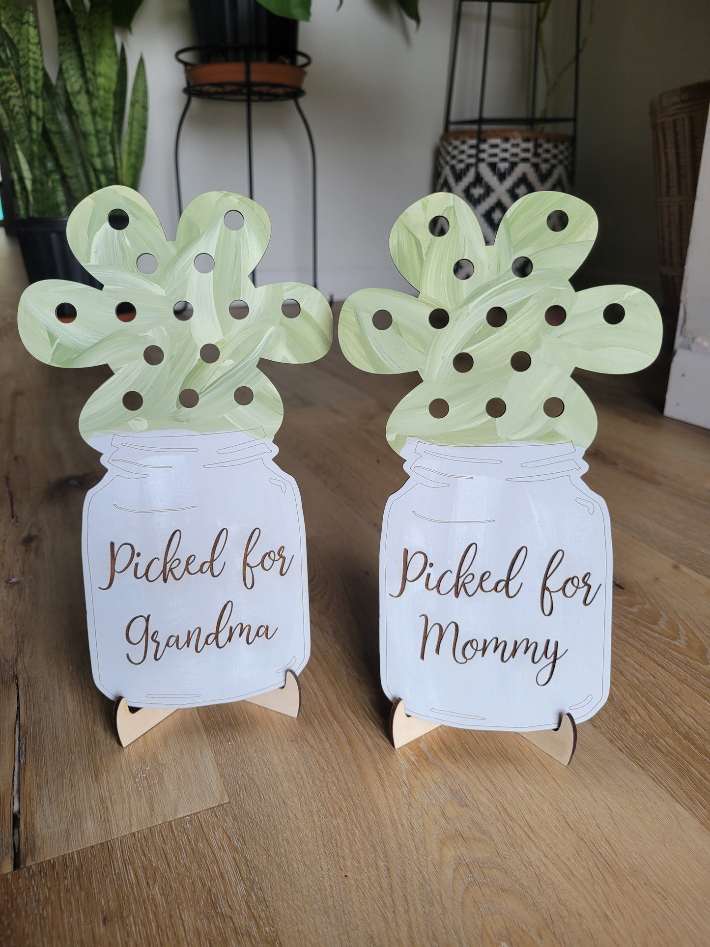 Flower Holder Picked for Mom Grandma Mother's Day